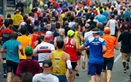 Giornata di gare domenica 30 novembre: mezza maratona Terre d’Acqua a Trino e la Estra Firenze Marathon Giornata di gare domenica 30 novembre: mezza maratona Terre d’Acqua a Trino e la Estra Firenze Marathon