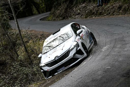 Rally: Corrado Peloso scalda i motori ad Andora. Podio e test Pirelli al Val Merula