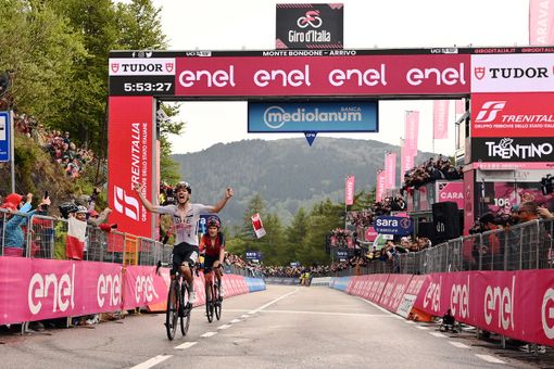 GIRO D'ITALIA: JOAO ALMEIDA VINCE LA SEDICESIMA TAPPA DEL GIRO D’ITALIA  GERAINT THOMAS E' LA NUOVA MAGLIA ROSA