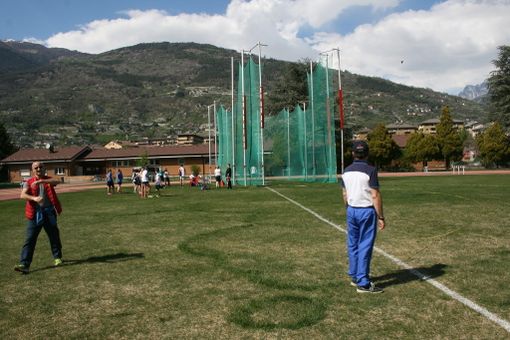 Atletica: Verso soluzioni per ristrutturare la pista del Tesolin di Aosta