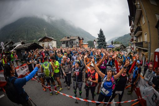Trail: Dall’Italia alla Svizzera, 900 atleti al Collontrek Trail: Dall’Italia alla Svizzera, 900 atleti al Collontrek
