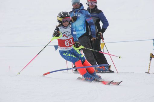 Sci alpino: Allo Sc Crammont MB il Trofeo Assipoint a Pila Sci alpino: Allo Sc Crammont MB il Trofeo Assipoint a Pila