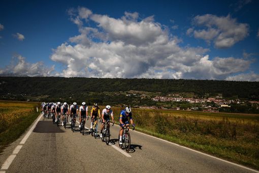 Ciclismo: Milano-Torino, la classica più antica strizza l'occhio ai velocisti Ciclismo: Milano-Torino, la classica più antica strizza l'occhio ai velocisti