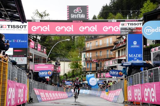 GIRO D’ITALIA: Dombrowski, un successo che arriva da lontano. De Marchi, la rosa di una vita