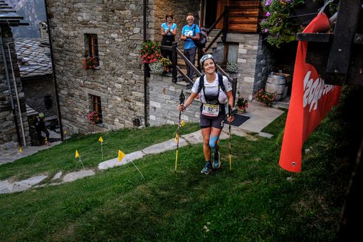 Trail Running: TOR330 e TOR130, buona la prima per Emma Stuart e Daniel Jung Trail Running: TOR330 e TOR130, buona la prima per Emma Stuart e Daniel Jung