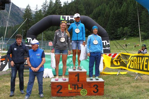 Il podio femminile della competizione