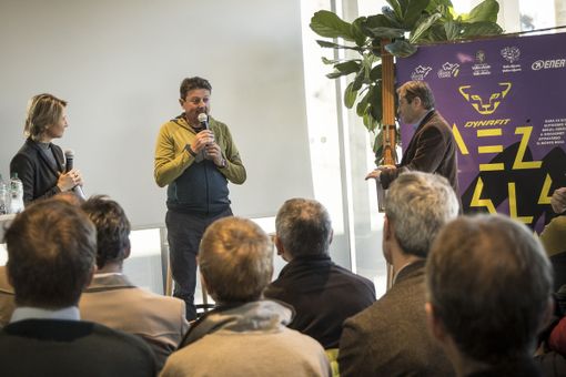 Presentata a Milano la XXIII edizione del Trofeo Mezzalama Presentata a Milano la XXIII edizione del Trofeo Mezzalama