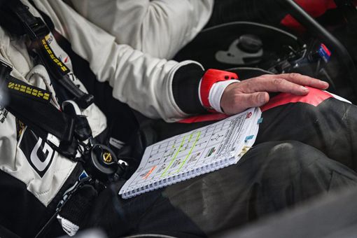 Corso teorico gratuito per il rilascio della prima licenza per Piloti e Navigatori Corso teorico gratuito per il rilascio della prima licenza per Piloti e Navigatori