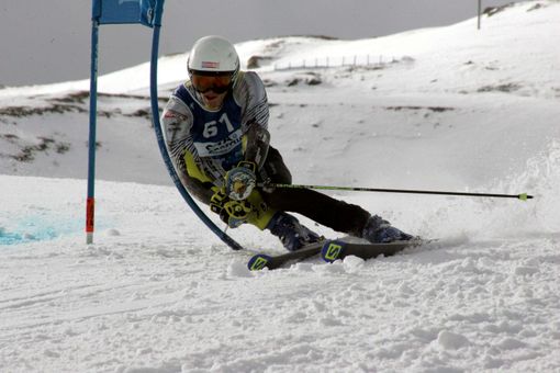 Sci alpino: a Bieler e Bisello il Gigante Fis Junior di Pila (Vd’A) Sci alpino: a Bieler e Bisello il Gigante Fis Junior di Pila (Vd’A)