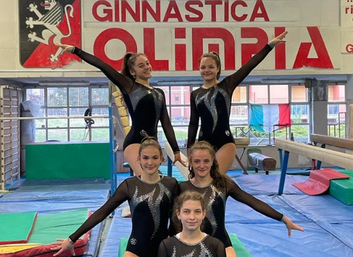 Nella foto Giulia Barbato, Joana Koceku, Nicole Désandré, Serena Molinari e Adelina Bulat, tesserate Olimpia Aosta