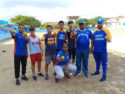 La FIBS Piemonte dona palle da baseball5 ai bambini di Cuba La FIBS Piemonte dona palle da baseball5 ai bambini di Cuba