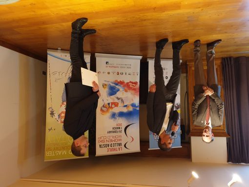 Da sn: Marco Mosso, pres. Asiva; Enrico De Girolamo, Ad Cva; Francois Domaine (giornalista)