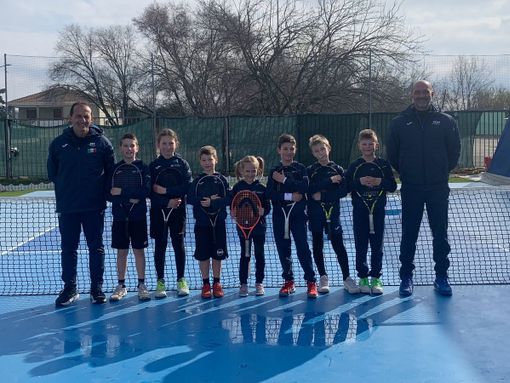 Da sn: Fabio Paonessa, Alessio Pettenon, Giulia Borsato, Nicholas Pettenon, Giada Crimiti, Leonardo Finelli, Nicolò Robba, Jerome Gaspard, Alessandro Finelli. Da sn: Fabio Paonessa, Alessio Pettenon, Giulia Borsato, Nicholas Pettenon, Giada Crimiti, Leonardo Finelli, Nicolò Robba, Jerome Gaspard, Alessandro Finelli.