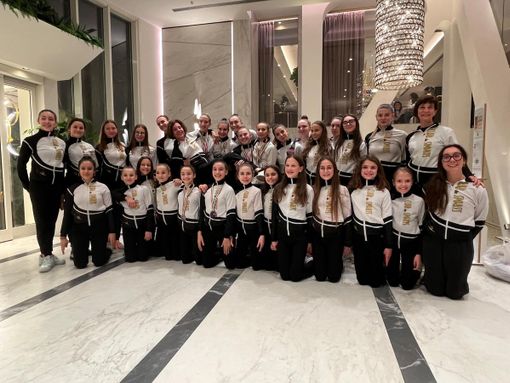 Ginnastica ritmica: La pedana di Rimini sorride al Club des Sports