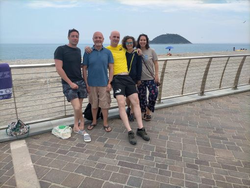 Da sinistra Castiglioni Mattia, Paonessa Marco, Ferro Gianluca, Todde Lorena, Golisano Francesca Da sinistra Castiglioni Mattia, Paonessa Marco, Ferro Gianluca, Todde Lorena, Golisano Francesca