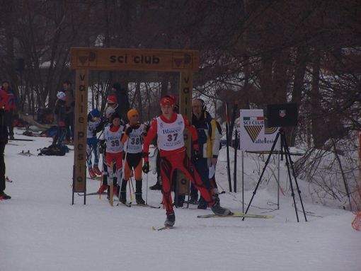 Trail: Moonlight Trail: correre al tramonto nel vallone di Saint-Barthélemy Trail: Moonlight Trail: correre al tramonto nel vallone di Saint-Barthélemy