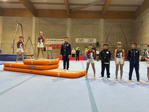 Ethienne Chenal (1), Stefano Sorbara (2), Sebastien Rosaire (4) e Gabriel Jotaz (6) Ethienne Chenal (1), Stefano Sorbara (2), Sebastien Rosaire (4) e Gabriel Jotaz (6)