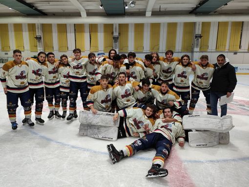 Hockey ghiacco: Esordio scintillante per i Gladiators U17 Hockey ghiacco: Esordio scintillante per i Gladiators U17