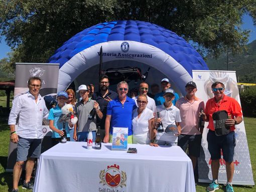 Lo sponsor BNI Andrea Occleppo, Subet Alessandro, Stevanon Paola, Sciocchetti Mathias, Collé Cesarino, Cosponsor Andrea Costa, il Presidente Subet Ennio, Ivo Letey, Marinella Bellinvia, lo sponsor BNI Lorenzo Tota, Dario Borney, Woodall James Paul, Subet Federico, Sciocchetti Fabrizio, Bionaz Emilio Lo sponsor BNI Andrea Occleppo, Subet Alessandro, Stevanon Paola, Sciocchetti Mathias, Collé Cesarino, Cosponsor Andrea Costa, il Presidente Subet Ennio, Ivo Letey, Marinella Bellinvia, lo sponsor BNI Lorenzo Tota, Dario Borney, Woodall James Paul, Subet Federico, Sciocchetti Fabrizio, Bionaz Emilio