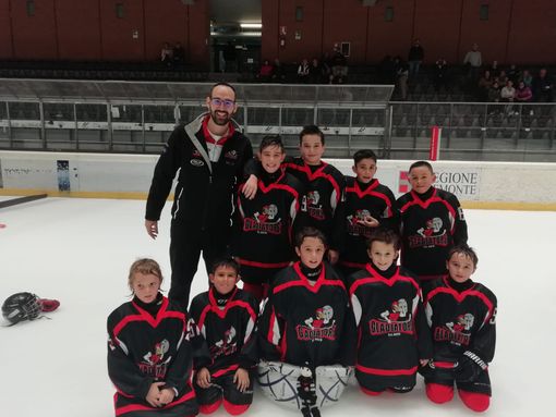 Hockey ghiaccio: Tanta preziosa esperienza per i gladiators Under 11 Hockey ghiaccio: Tanta preziosa esperienza per i gladiators Under 11