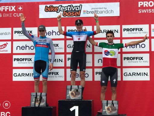Yannick Parisi suul terzo gradino del podio Yannick Parisi suul terzo gradino del podio