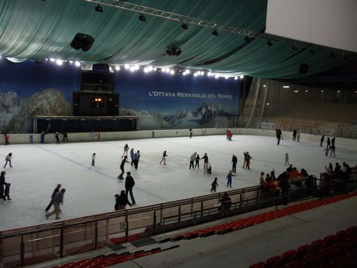 PATTINAGGIO: Riaperta la pista a Courmayeur