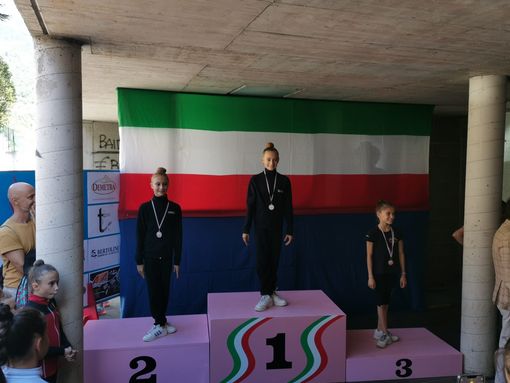 Elodie Godioz 1/a e Amelie Sordi 2/da Elodie Godioz 1/a e Amelie Sordi 2/da