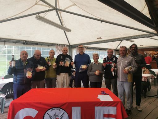 Coppa Consiglio: da sx a dx: Giulio Girivetto, Silvano Rissio, Narciso Gallio, Pierfranco Cena, Dimitri Pregnolato, Graziella Ferrari, Federico Pennone, Andrea Bonatti e Giuseppe Brianzi. Coppa Consiglio: da sx a dx: Giulio Girivetto, Silvano Rissio, Narciso Gallio, Pierfranco Cena, Dimitri Pregnolato, Graziella Ferrari, Federico Pennone, Andrea Bonatti e Giuseppe Brianzi.