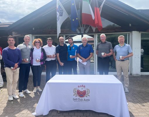 Da sinistra: Rudy Perronet, Fabio Junod, Elena Trinchero, Emilio Bionaz, Alfonso Gambino, Cristian Odetti, Dario Come’, Attilio celesia e Cesarino Colle’.
