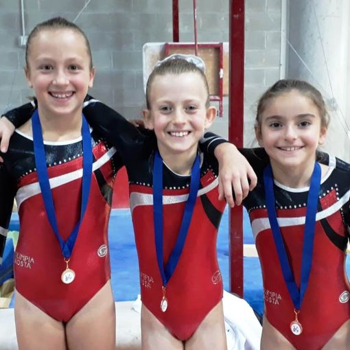 Claire Savoye, Abigail Martinet e Ginevra Grosso