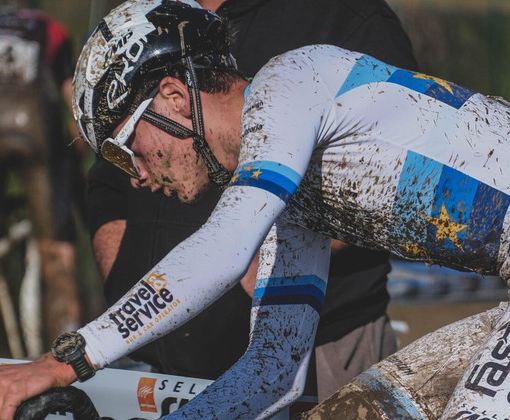 Mattia Agostinacchio in azione