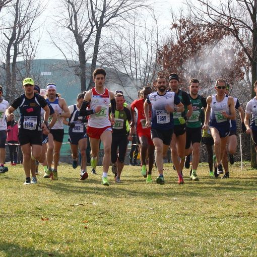 Foto di repertorio di un partenza maschile agli Assoluti