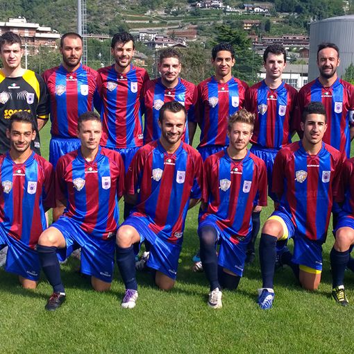 La formazione dell'Aosta 511 che prenderà parte al campionato di seconda categoria.