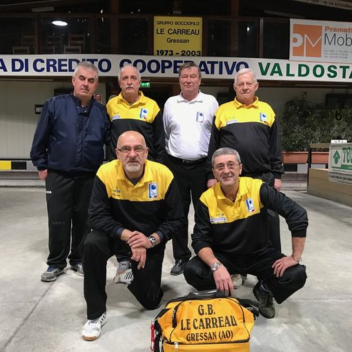 Da sn: Marco VIGNA TON – Giovanni ARDITO Giancarlo NICOLETTA – L’Arbitro di gara Alfonso NOE’ – Giuseppe BORBEY – Manuel PONT – Valter