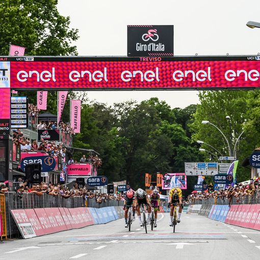 GIRO D'ITALIA: GRAZIE A DE BONDT L'ALPECIN FA &quot;DRIES&quot;