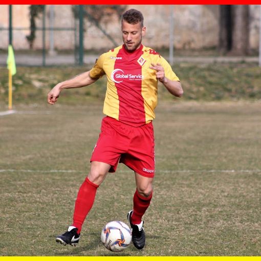 Gabriele Quitadamo con la maglia del Bra (foto di Andrea Lusso)