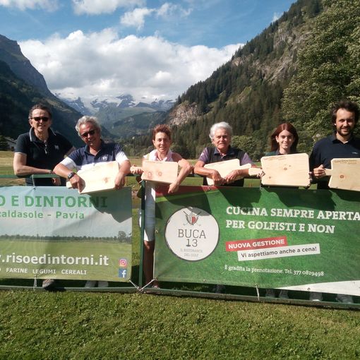 Trofeo Comune di Gressoney; da sn Rolando Bossi (Presidente del Club e Cosponsor della Gara), Danilo Girivetto, Paola Calosso, Sandra Rolando, Giulia Maggio e Federico Girivetto
