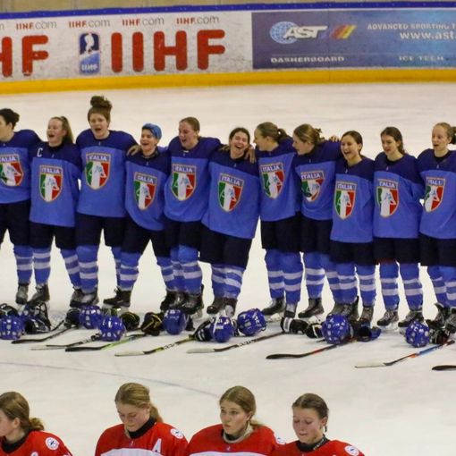 Hochey ghiaccio: Mondiali U18 F; una doppietta della valdostana  Marta Mazzocchi regala la vittoria all'Italia