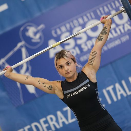 Pesistica: Noemi Kraja sfiora il podio con il personale di 91 kg