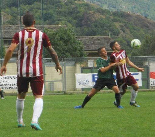 Uno scatto della sfida del Perucca. Foto: sito Saint-Vincent Chatillon Calcio