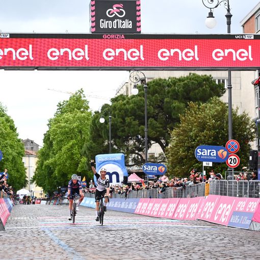 GIRO D'ITALIA: Campenaerts si impone a Gorizia