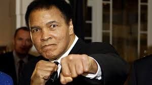 Addio al grandissimo Muhammad Ali ex campione del mondo dei pesi massimi e oro olimpico a Roma '60