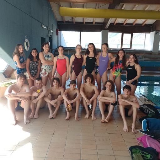 da sn: Riccardo Rey, Carlo Molino, Tommaso Coletta, Tommaso Navarretta, Pietro Cerrato, Lorenzo Miserocchi, Mattia Savoia; da dx Chiara seminara, Beatrice Mazzone, Nicole Louvin, Alice Aldini, Lin Pigliacelli, Gaia Valenti, Giada Dujany, Denise Marroccu e Elena Navarretta