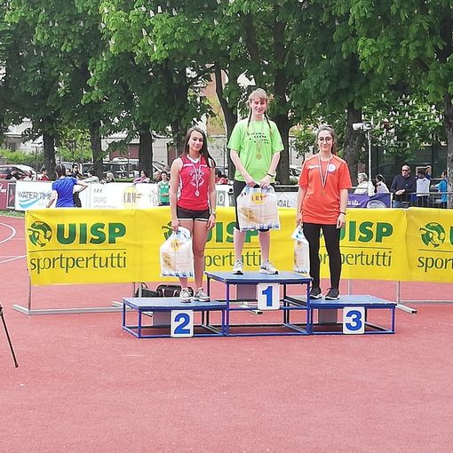 Giulia Aresca sul gradino più alto
