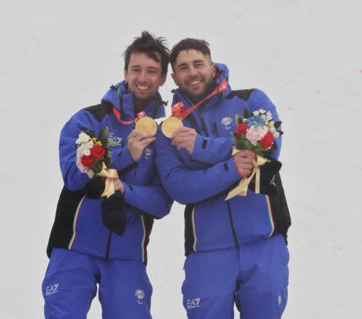 Si chiude in maniera trionfale la XIII edizione dei Giochi Paralimpici invernali, con l'oro di Bertagnolli e Ravelli nello Slalom Vision Imapir (nella foto) ed e il bronzo di De Silvestro nello Slalom Sitting