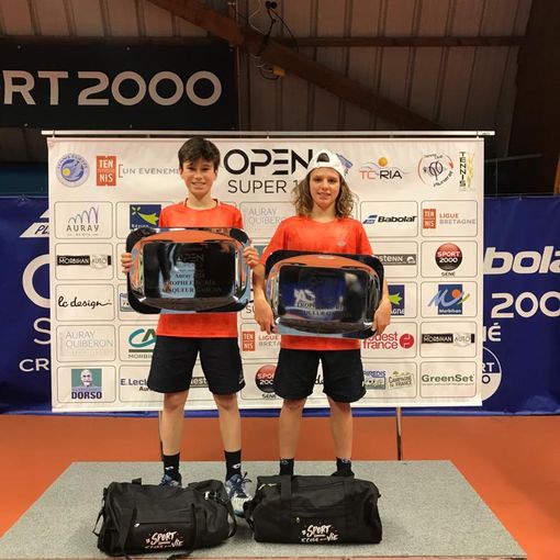 Tennis: Super 12 Auray; Canonico campione mondiale nel doppio con  Darderi