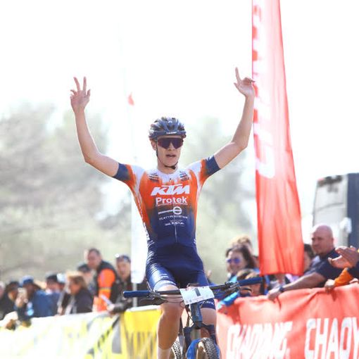 Ciclismo: Gabriel Borre si aggiudica la gara e la maglia di Leader