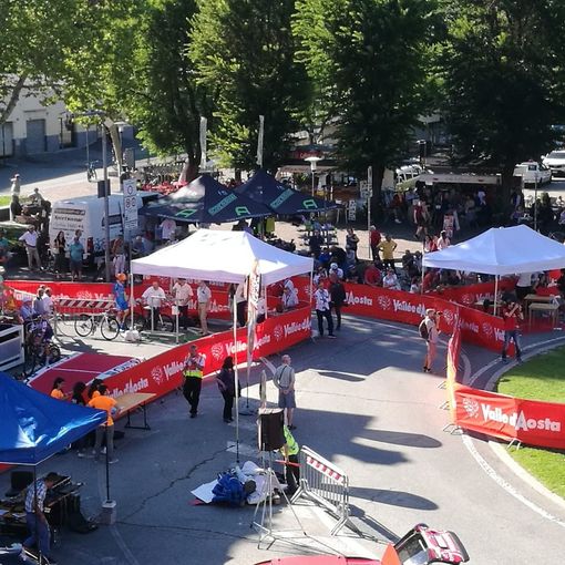 Ciclismo: Caos al Giro della Valle d'Aosta