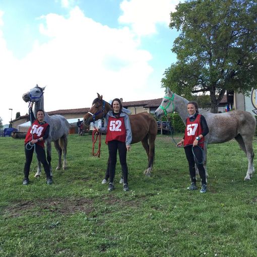Da ds: Alessia Lustrissu, Carlotta Franco e Simona Capozza