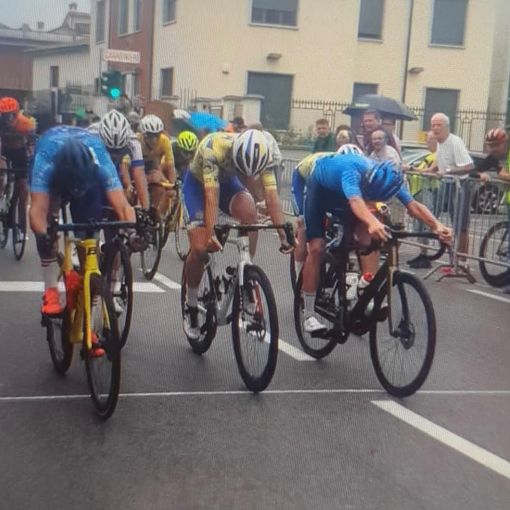 Ciclismo: Mattia Agostinacchio sul podio della Coppa Gonfalone a Fara Gera d'Adda